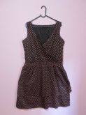 Vestido -LuLu- bolinhas vermelhas . TAM. M